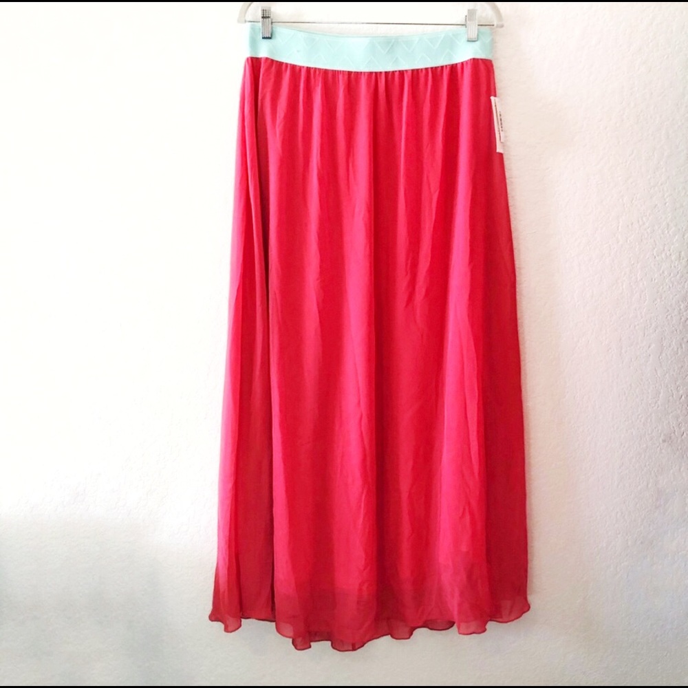 LuLaRoe Skirt Lucy